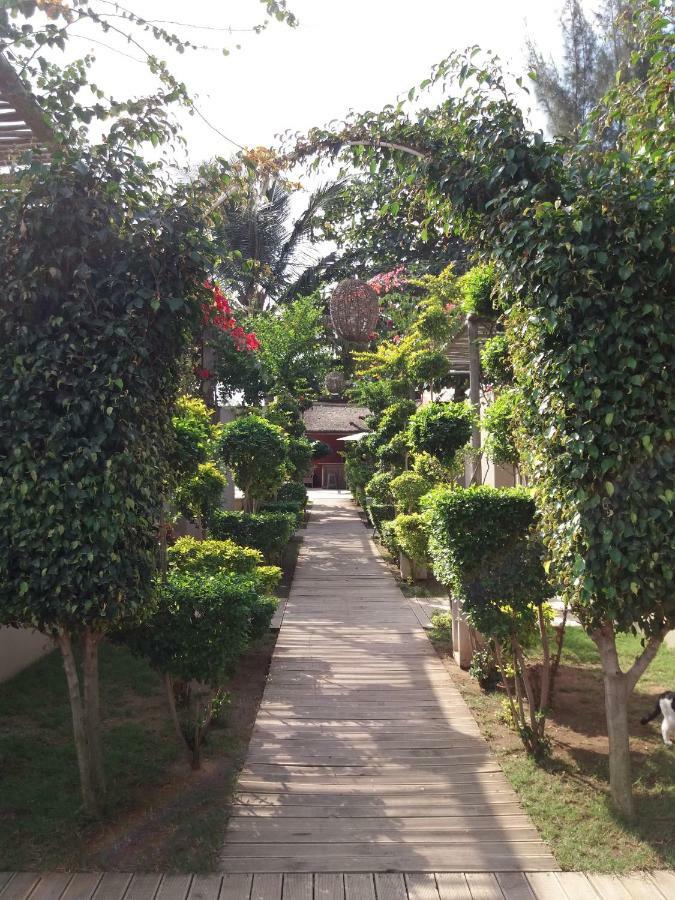 Liv Inn Guest House 马普托 外观 照片