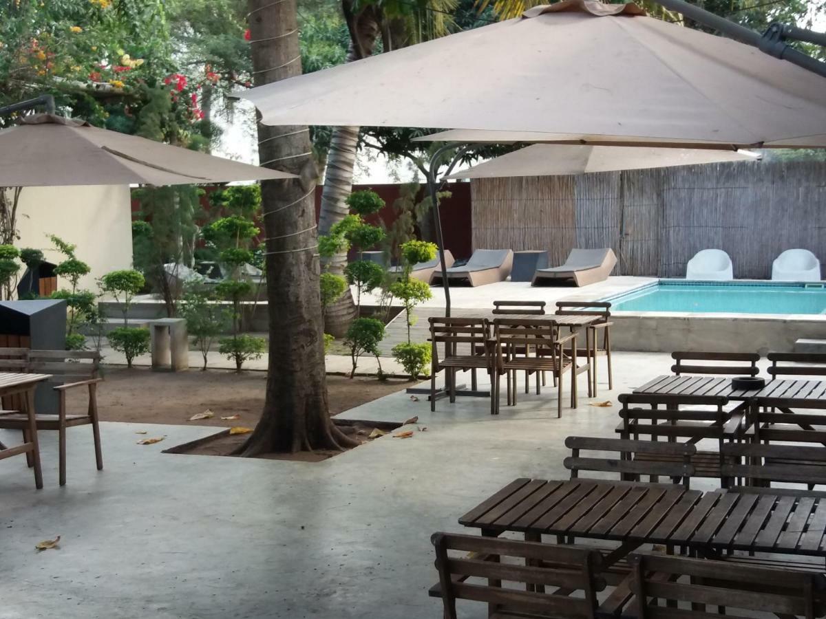 Liv Inn Guest House 马普托 外观 照片