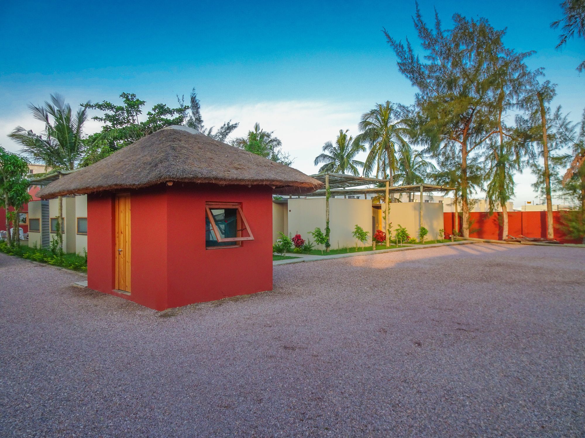Liv Inn Guest House 马普托 外观 照片